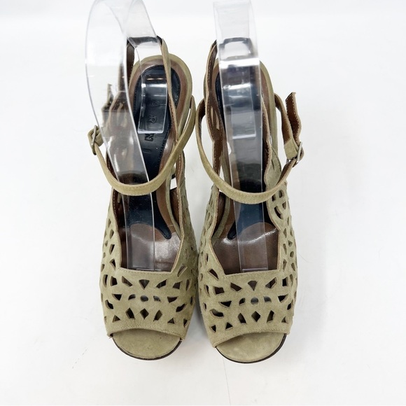 Marni Stiletto Heel w/Platform Front/Cutouts/ Ecru Beige Suede- Size 37 (6.5/7) - Picture 3 of 7